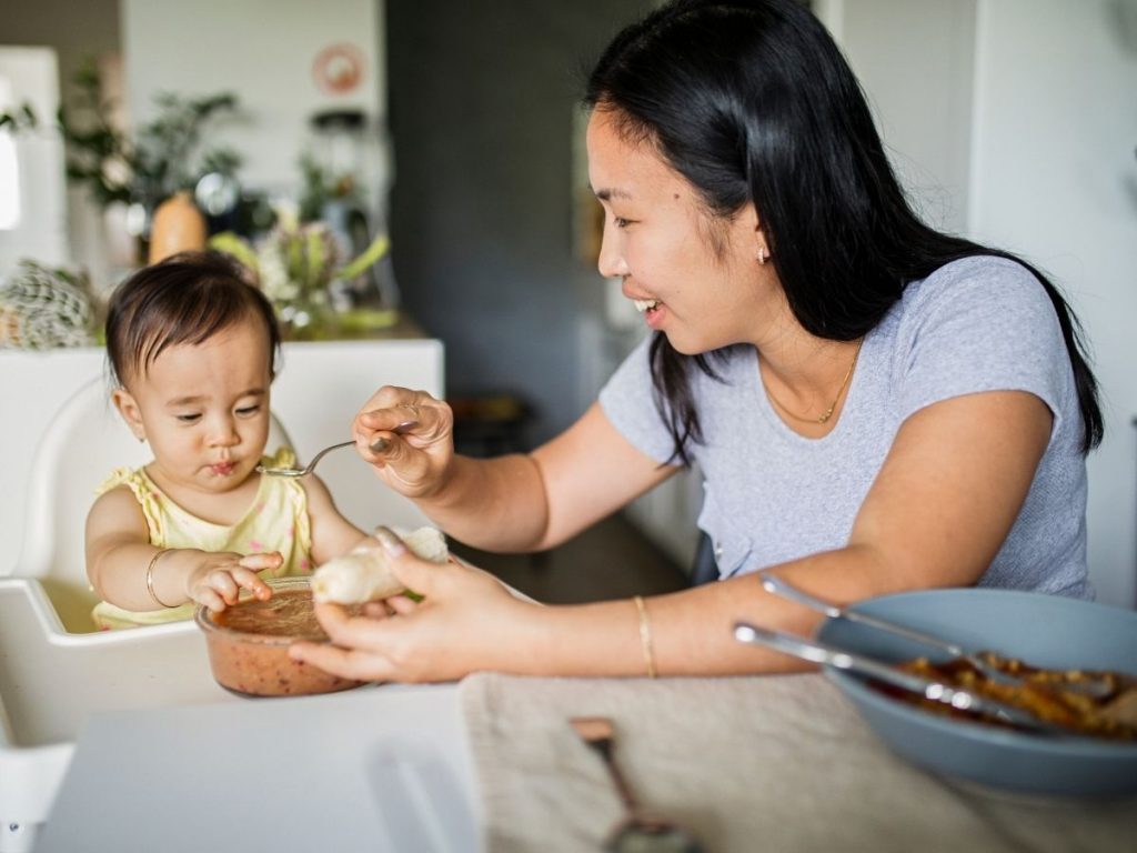 What Mixed Feeding Precautions Parents Should Take