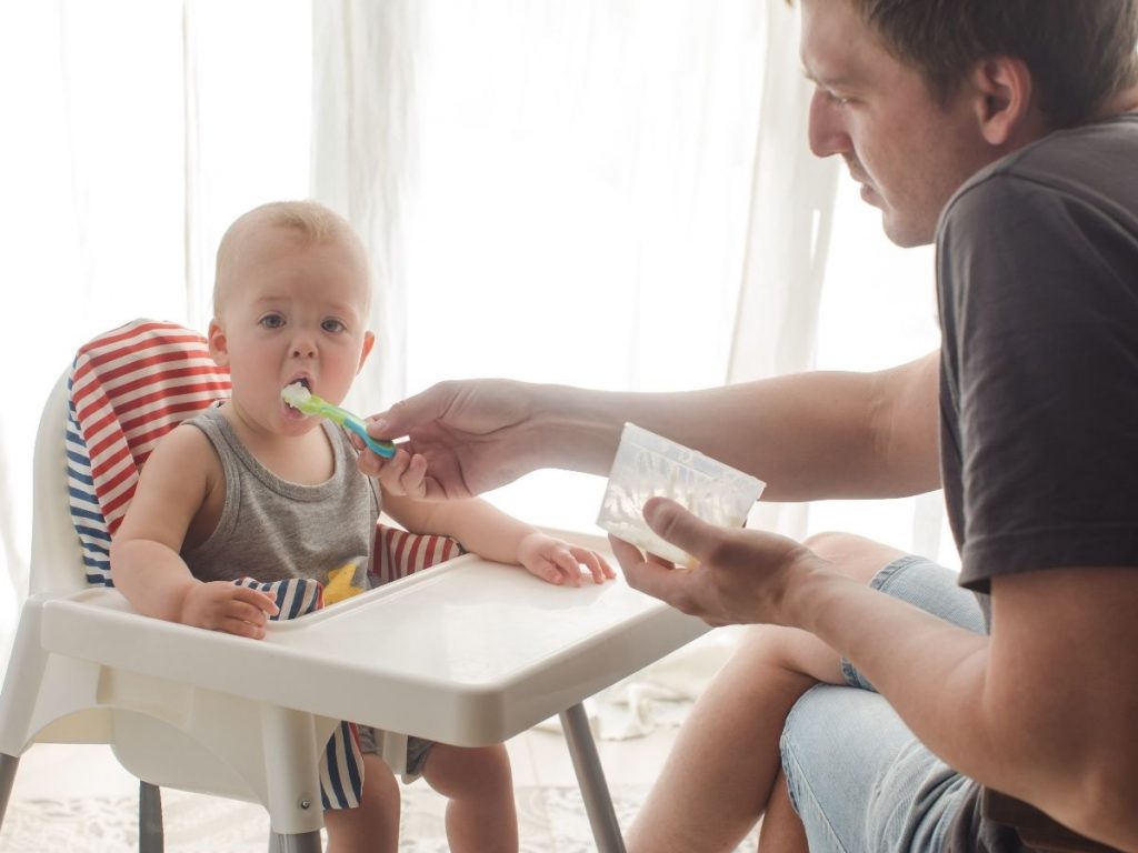 Which are the Best Methods to Feed an Infant