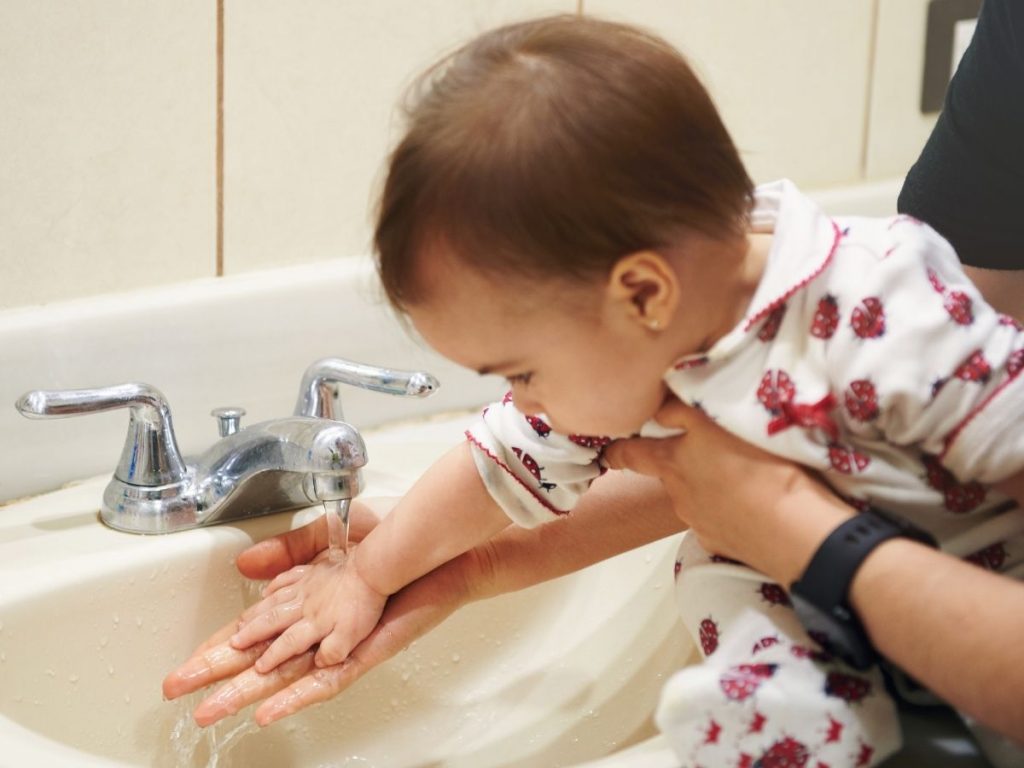 Best Baby Hand Sanitizers Reviews and Buying Guide