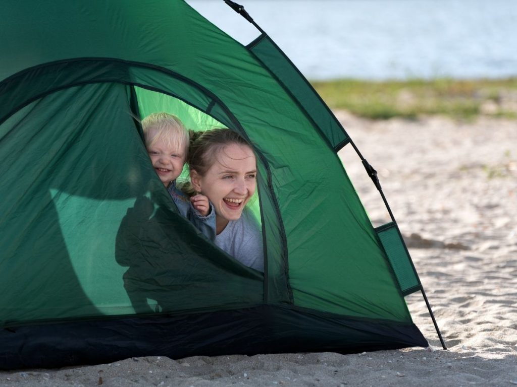 Best Baby Beach Tents Reviews and Buying Guide