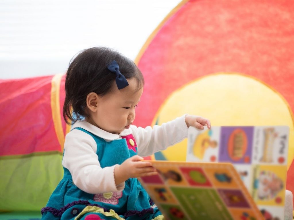 Best Baby Activity Books Reviews and Buying Guide