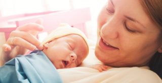 How to Take Care of Premature Babies