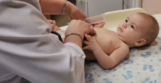 How to Perform Physical Examination of Newborn Babies
