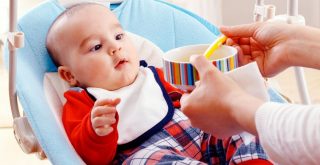 What Is Mixed Feeding And When Babies Can Have It