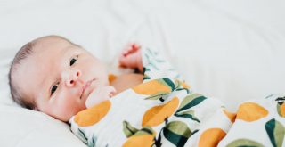 10 Best Baby Swaddle Sets and Buying Guide